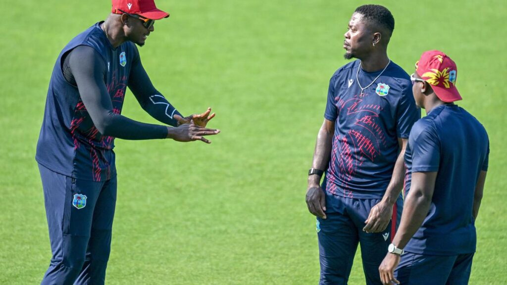 Sammy urges WI players to look at 2016 win over India for inspiration