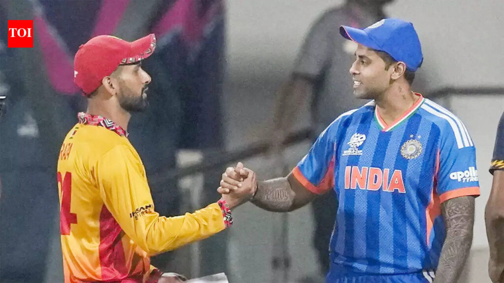 India bat first; Axar Patel for Washington Sundar, Sanju Samson for Rinku Singh