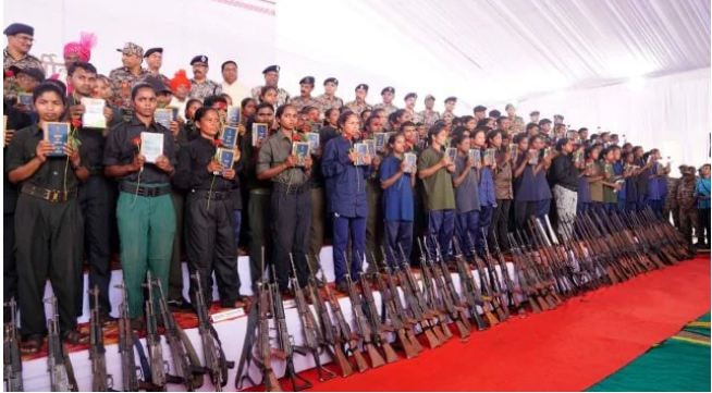 The Sunset of the Maoist Movement and the Fall of the Politburo