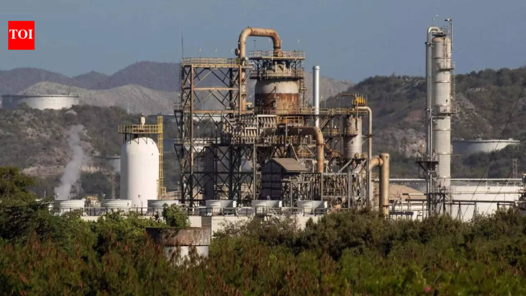 Crude Oil Prices: Middle East tensions: Oil companies may cushion impact of spike – report