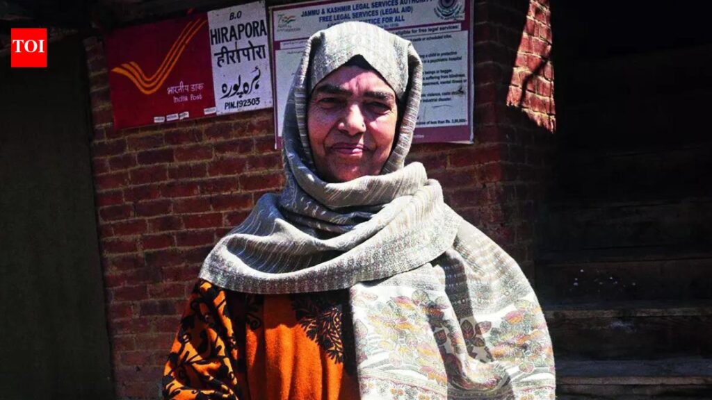 J&K Postwoman: You’ve got mail: J&K’s first postwoman clocks 25 letters a day, 30 years on foot | India News