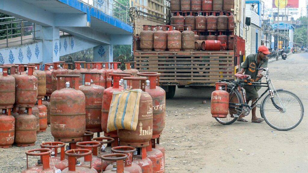 Fuel crisis LIVE: LPG supply to be cut off if households refuse PNG switch where available, says Centre