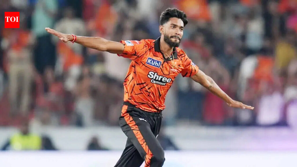 ‘Sab fake hai’: Praful Hinge recreates Mohammed Siraj moment after Sunrisers Hyderabad win – WATCH | Cricket News