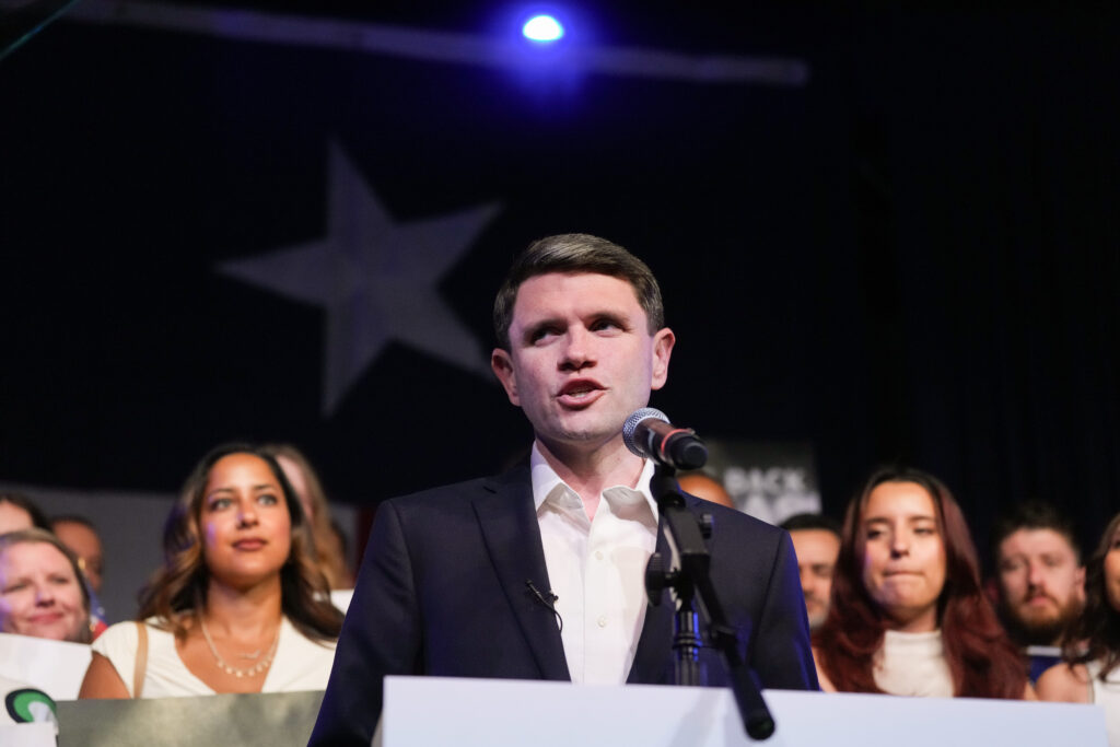 Senate Democratic candidates are posting some huge fundraising hauls