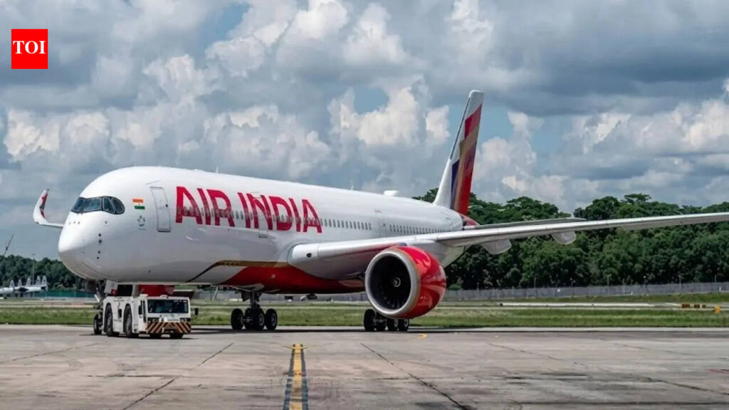 Indian aircraft drifted into Pak airspace | India News