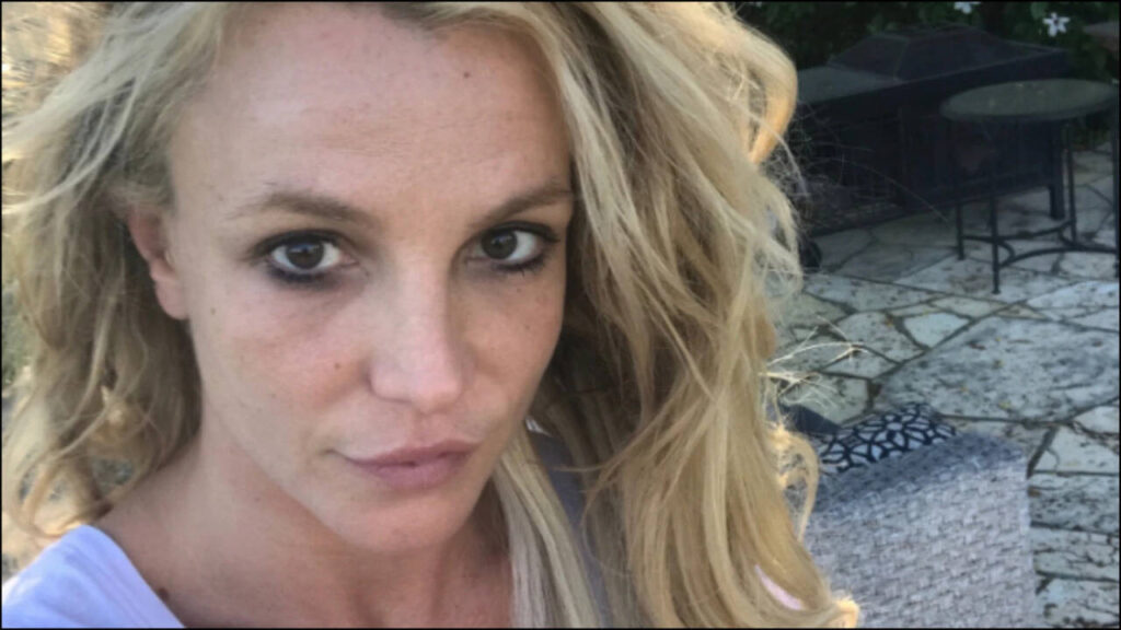 Britney Spears addresses viral traffic photos: ‘I think I need to come out of the roof quite a bit more’ |