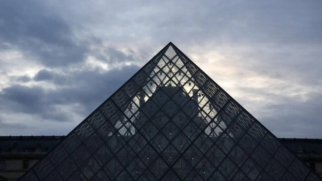 ‘Mastermind was not happy’: Louvre burglars reveal how they pulled off €88 million jewel heist