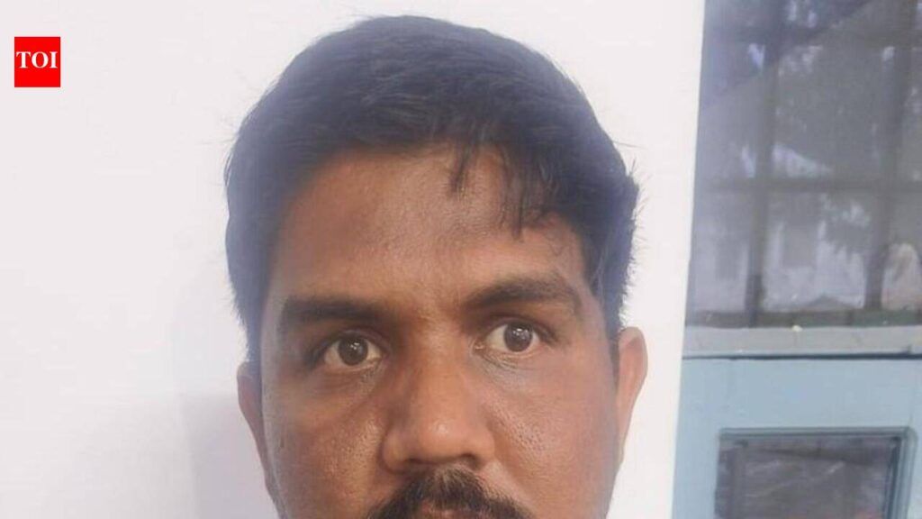 After years on the run, cheating-forgery accused carrying ₹50,000 reward lands in STF net | Lucknow News
