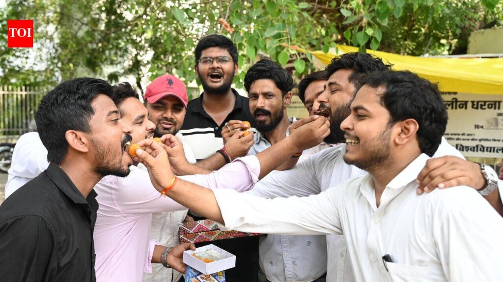 ‘Resignation not enough, action needed against entire racket’ | Lucknow News
