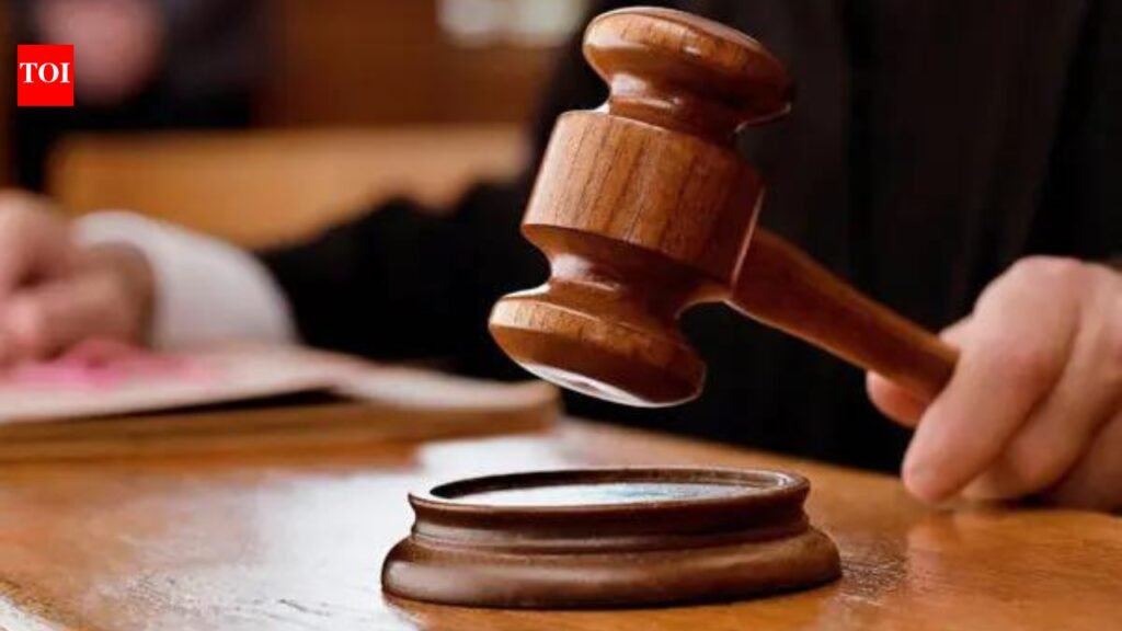 CBI court sentences UP railway goods clerk to 4 years in bribery case | Lucknow News