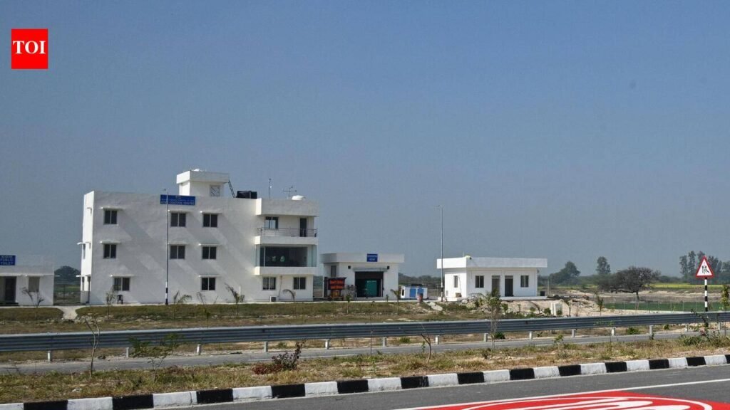 Construction firm to pay Rs 42L per day to NHAI for toll loss | Lucknow News