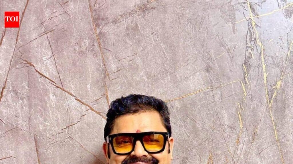Shiv Sena functionary gets bail in accidental firing case at Varanasi airport | Lucknow News